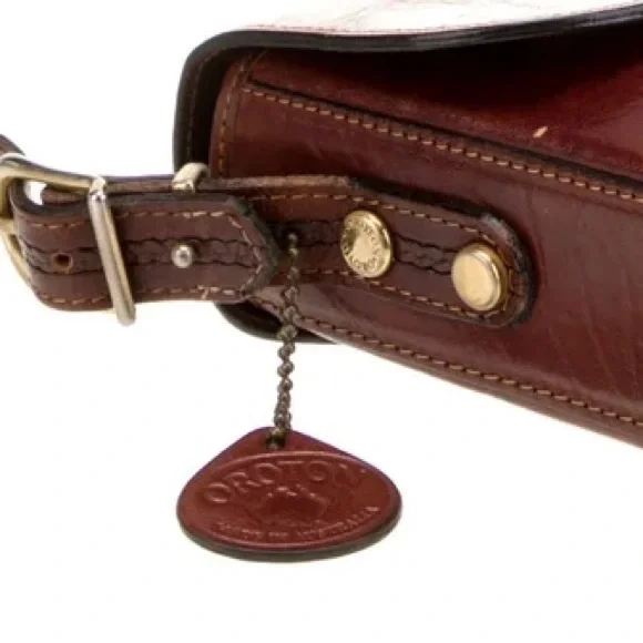 OROTON for Bergdorf Goodman full grain leather and brass handbag MSRP $450 - Picture 9 of 12